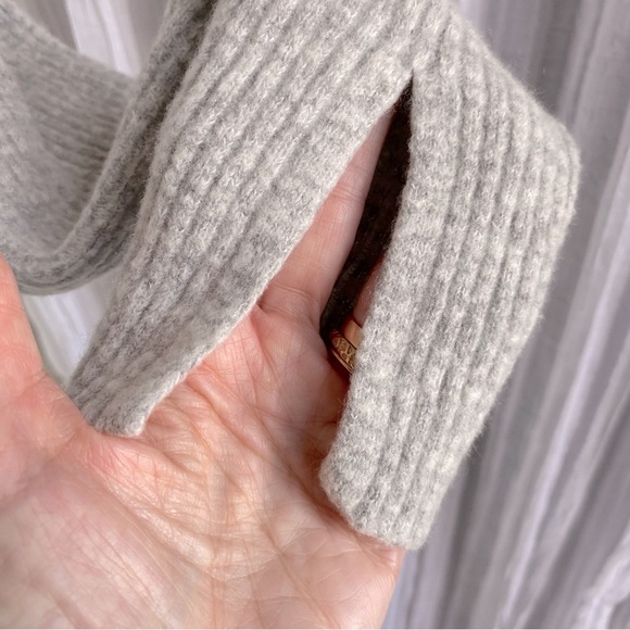 Banana Republic Gray Skinny Ribbed Merino Wool Blend Turtleneck - Picture 6 of 10